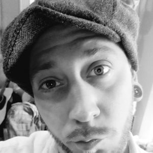 Meet your Posher, Christopher